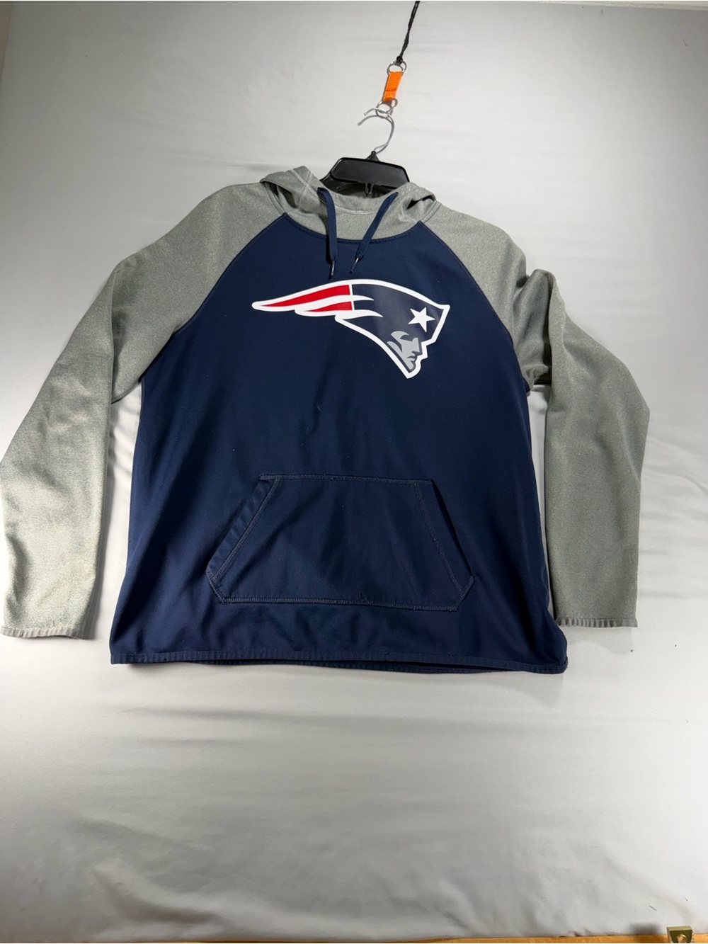 Nike Therma-FIT New England Patriots NFL Pullover Hoodie Sweatshirt Men's L